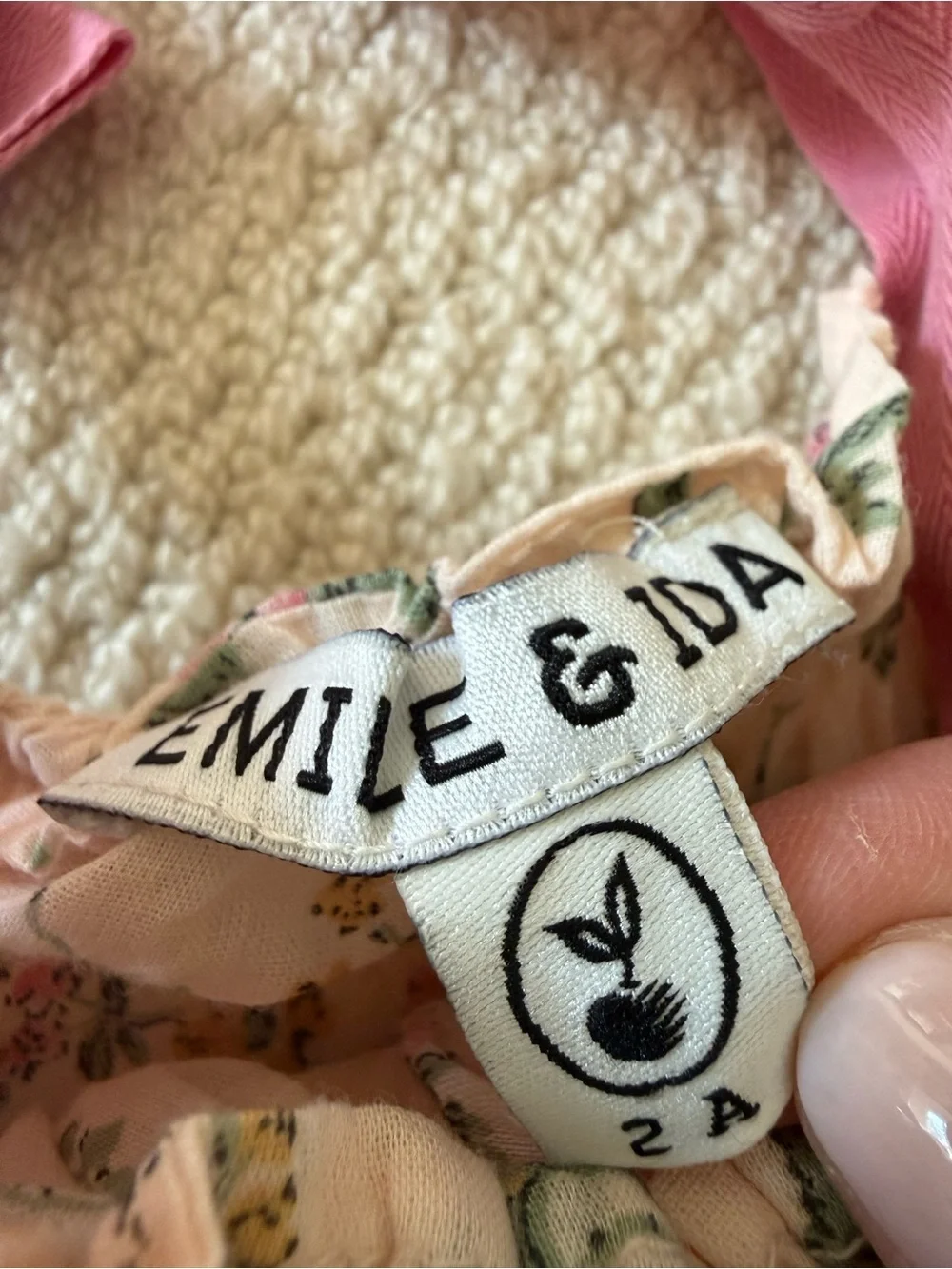 Emile et Ida Smocked Embroidered Rose Bush Top